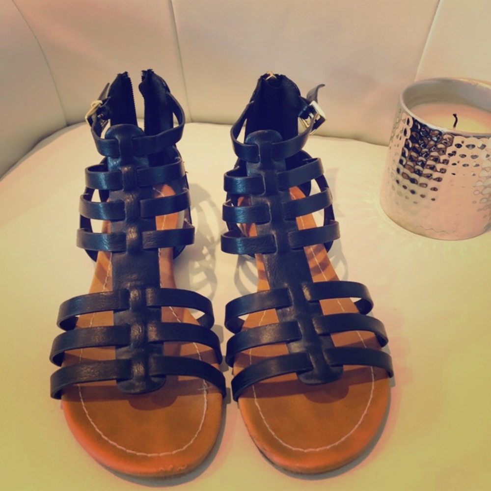 Flat gladiator sandals